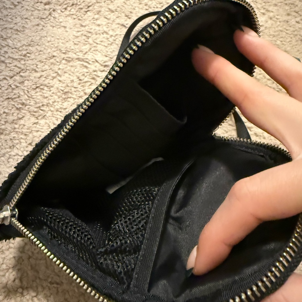 Lululemon Black Sherpa Crossbody Bag Set - Picture 3 of 3
